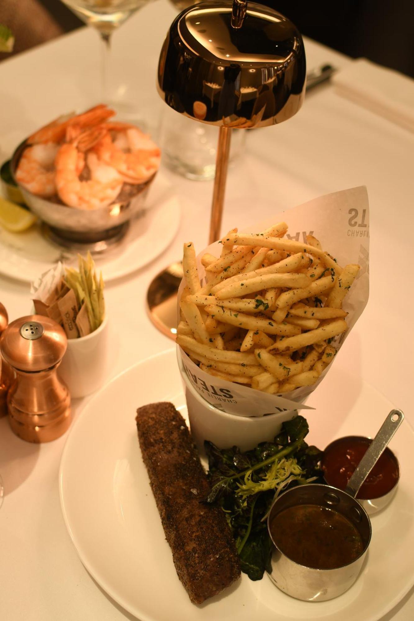 The Knickerbocker Hotel New York Ngoại thất bức ảnh A cone of chips