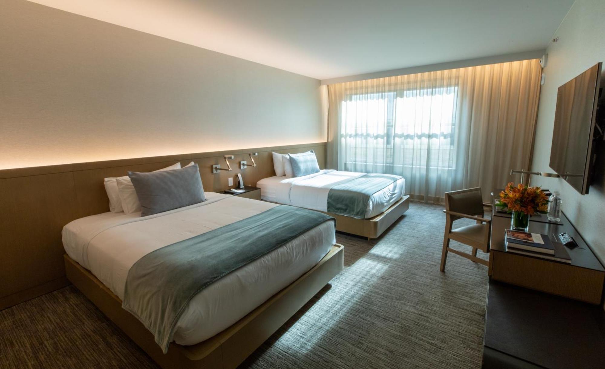 The Knickerbocker Hotel New York Phòng bức ảnh A guest room at the Hotel Zags